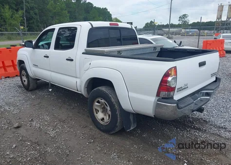 2011 Toyota Tacoma Prerunner V6 z USA, uszkodzony, nr VIN 5TFJU4GN0BX010054